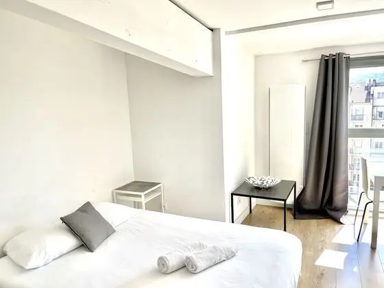 Standard Apart Daire, Banyolu/Duşlu, Avlu Manzaralı (Le Marly 301)
