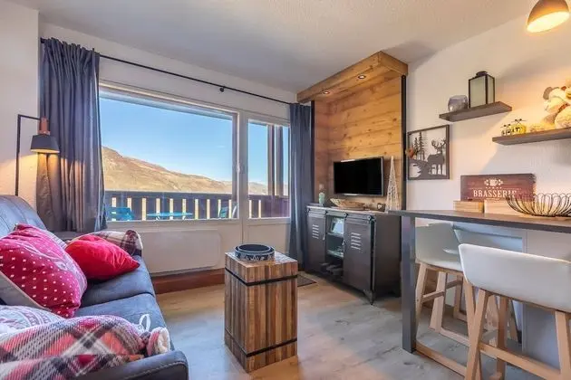 Apart Daire, Banyolu/Duşlu, Dağ Manzaralı ( -NECOU 306)