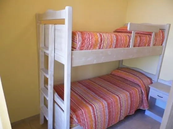 Comfort Apart Daire, 2 Yatak Odası, Balkon, Bahçeli