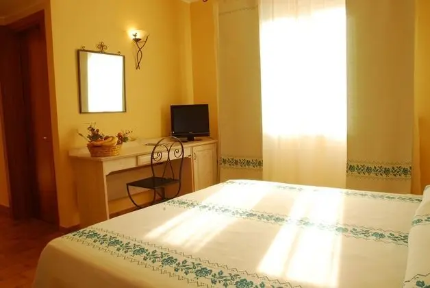 Üç Kişilik Oda, Teras