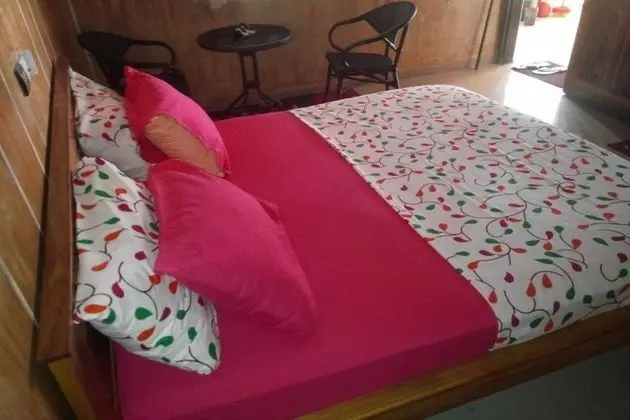 Tek Büyük Yataklı Oda, 1 Büyük (Queen) Boy Yatak