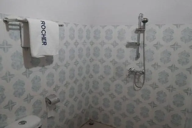Tek Büyük Yataklı Oda, 1 Büyük (Queen) Boy Yatak