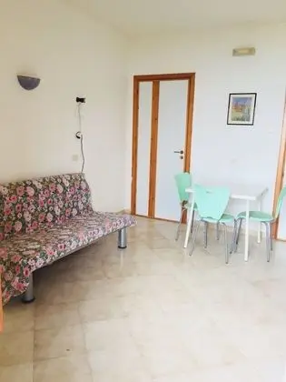 Apart Daire, Veranda