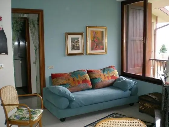 Apart Daire, 2 Yatak Odası, Göl Manzaralı