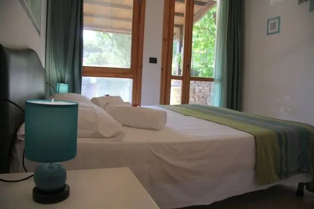 Stüdyo, Bahçe Manzaralı, Bahçeli