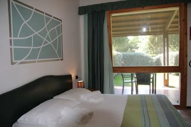 Stüdyo, Bahçe Manzaralı, Bahçeli