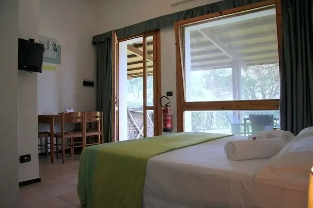 Stüdyo, Bahçe Manzaralı, Bahçeli