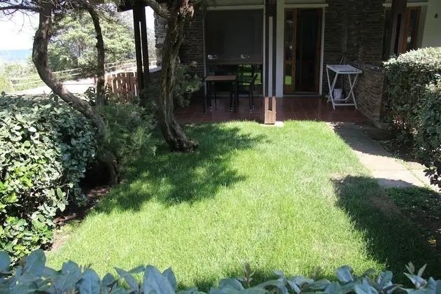 Stüdyo, Bahçe Manzaralı, Bahçeli