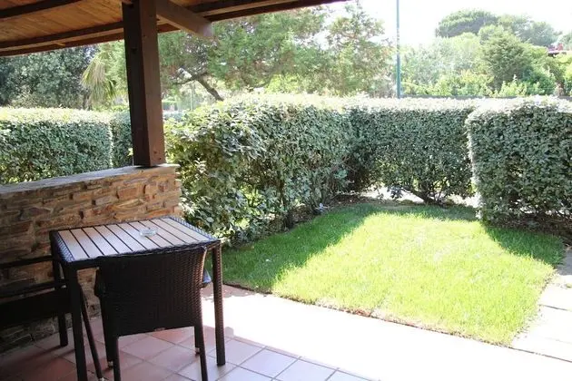 Stüdyo, Bahçe Manzaralı, Bahçeli