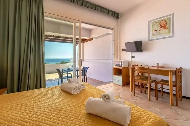 Stüdyo, Deniz Manzaralı