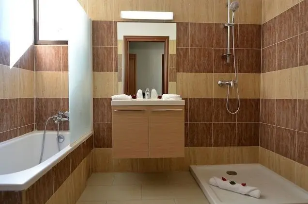 Apart Daire, 2 Yatak Odası, Balkon, Deniz Manzaralı