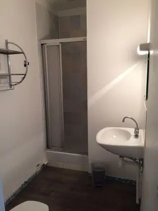 Basic Apart Daire, Balkon