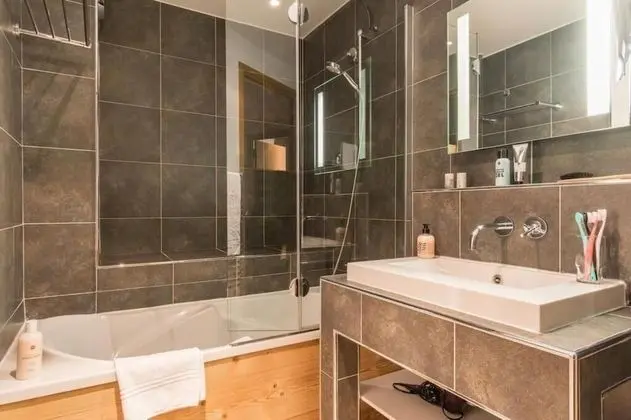 Apart Daire, Banyolu/Duşlu (- A109)