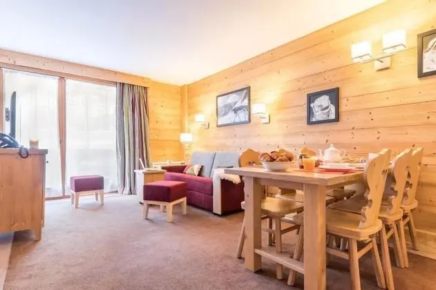 Apart Daire, Banyolu/Duşlu (Appartement B116 - Balcon)