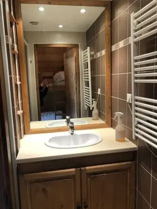 Apart Daire, Banyolu/Duşlu (Les Cimes )