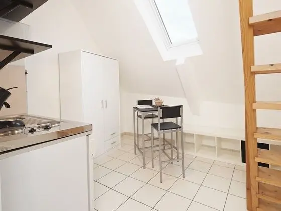 Dubleks, Banyolu/Duşlu (Studio - coté jardin)