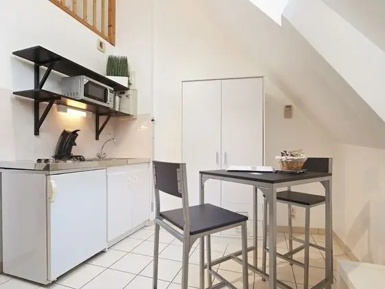 Dubleks, Banyolu/Duşlu (Studio - coté jardin)