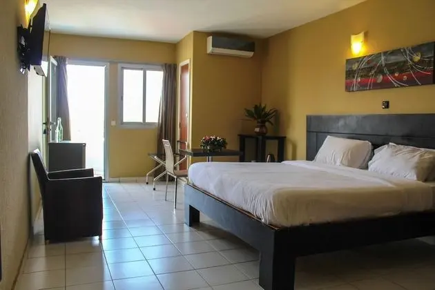 Standard Oda, 1 En Büyük (King) Boy Yatak, Engellilere Uygun