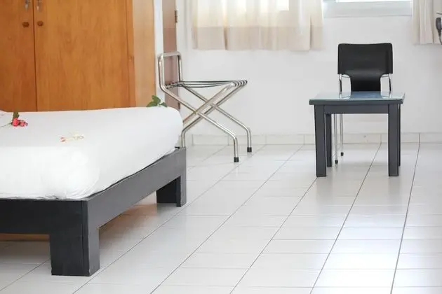 Standard Oda, 1 En Büyük (King) Boy Yatak, Engellilere Uygun