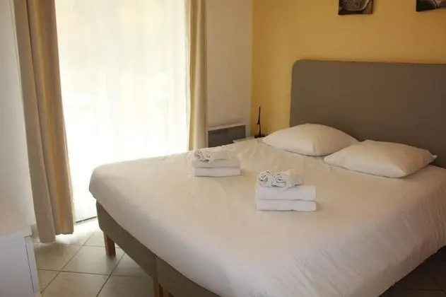 Apart Daire, Havuz Kullanımı, Zemin Kat (Patio, No 03)