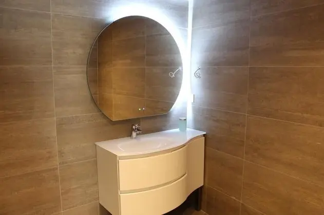 Deluxe Süit, Havuz Kullanımı (No 26B & 26C)