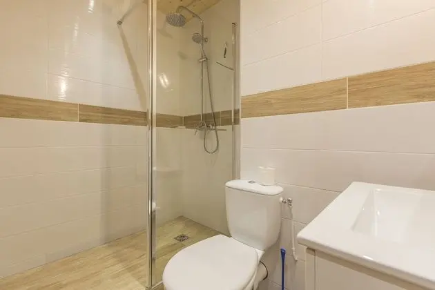 Apart Daire, Banyolu/Duşlu (Periades 202)