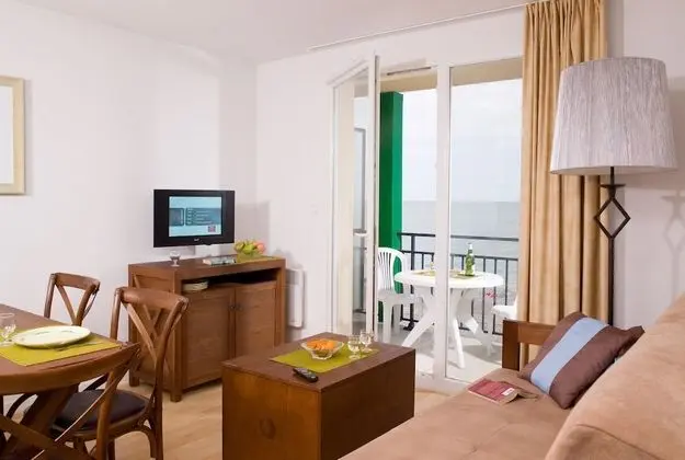 Standard Stüdyo, Deniz Manzaralı