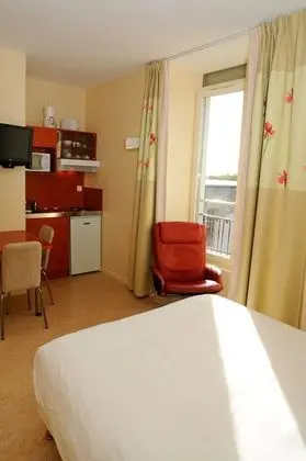 Stüdyo, 1 Çift Kişilik Yatak