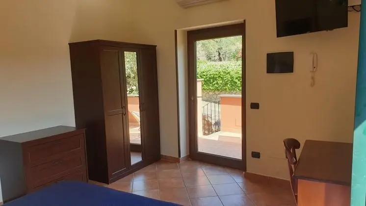 Deluxe Tek Büyük Yataklı Oda, Deniz Manzaralı