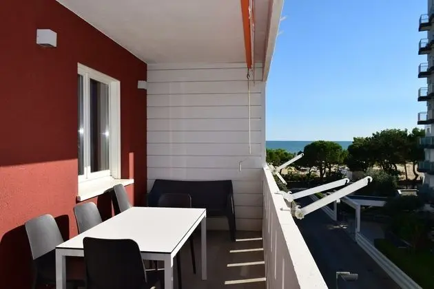 Apart Daire, 1 Yatak Odası, Balkon, Kısmi Deniz Manzaralı