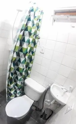 Dört Kişilik Oda, Sigara İçilmez