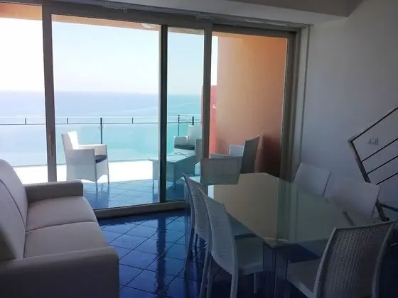 Apart Daire, 2 Yatak Odası, Deniz Manzaralı, Asma Kat