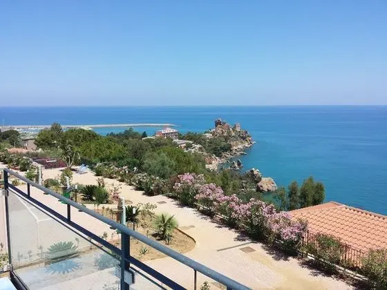 Apart Daire, 2 Yatak Odası, Deniz Manzaralı, Asma Kat