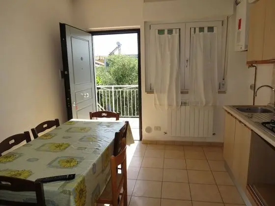 Apart Daire, 2 Yatak Odası, Balkon, Deniz Manzaralı