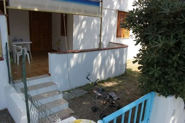 Apart Daire, 2 Yatak Odası, Bahçe Manzaralı, Zemin Kat