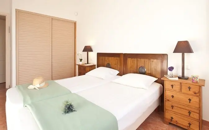 Villa, Sigara İçilmez
