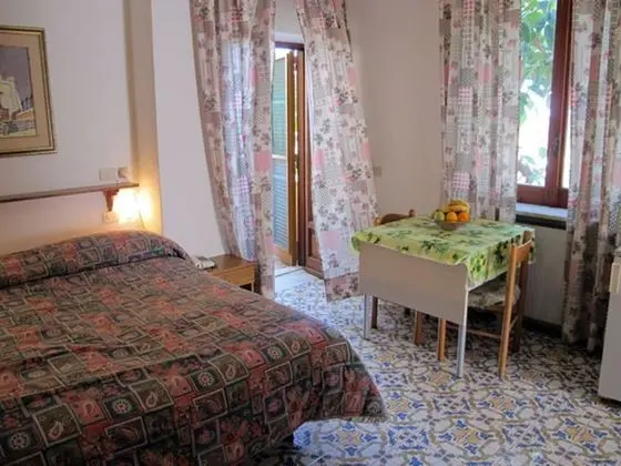 Stüdyo, Deniz Manzaralı