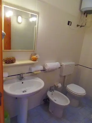 Stüdyo, Bahçe Manzaralı