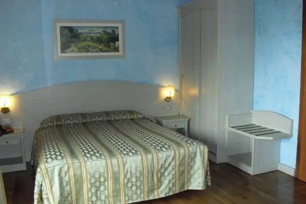 Economy Büyük Yataklı Tek Kişilik Oda