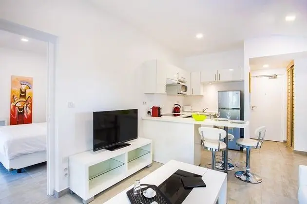 Süit, 1 Yatak Odası, Bahçe Manzaralı (1st Floor Suite)