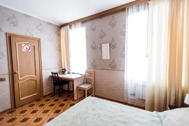 Standard Tek Büyük Yataklı Oda (with shared kitchen)