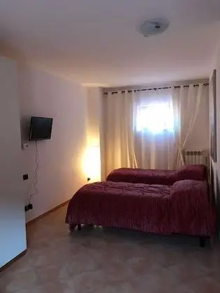 İki Ayrı Yataklı Oda, Küçük Mutfak