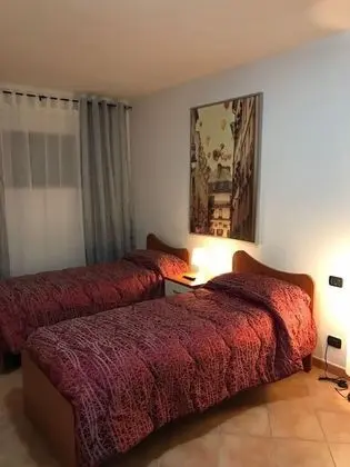 İki Ayrı Yataklı Oda, Küçük Mutfak