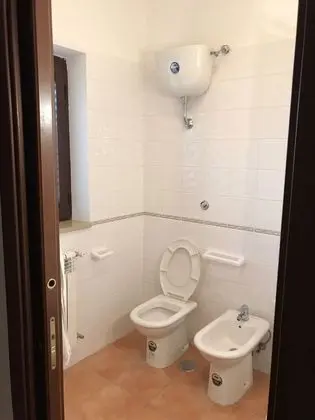 İki Ayrı Yataklı Oda, Küçük Mutfak