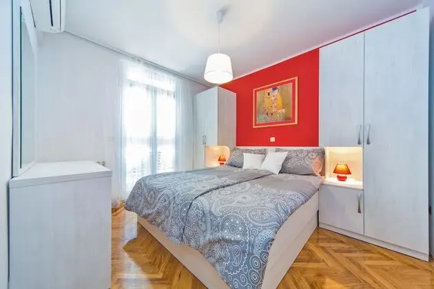 Apart Daire, Deniz Manzaralı (6+2)