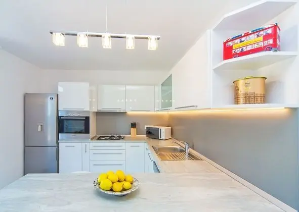 Apart Daire, Deniz Manzaralı (6+2)