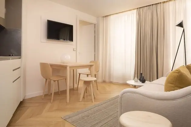 Deluxe Apart Daire