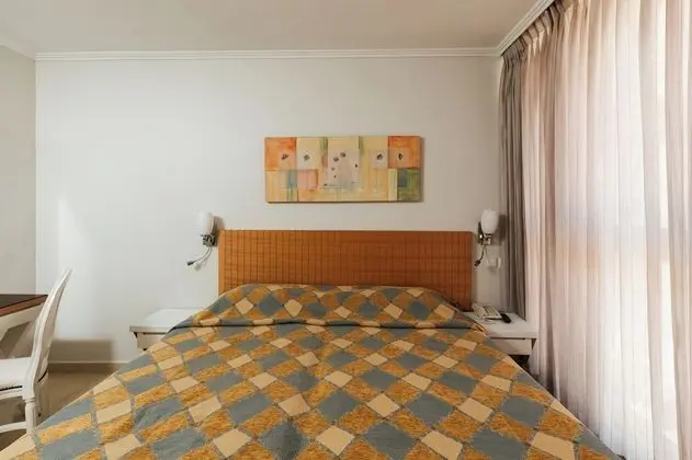 Standard Oda, Şehir Manzaralı