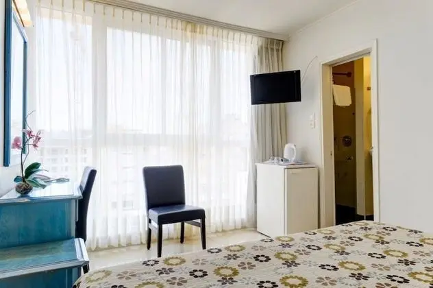 Standard Oda, Şehir Manzaralı