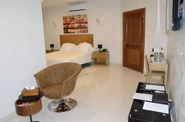 Deluxe Tek Büyük Yataklı Oda